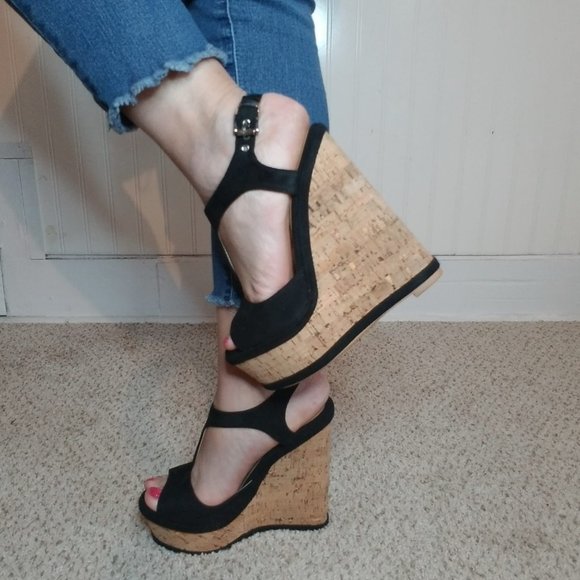 black cork platform shoes very cute and comfortable size 6 - Picture 1 of 16